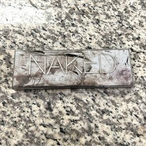 Naked Urban Discontinued Decay Smoky Palette
